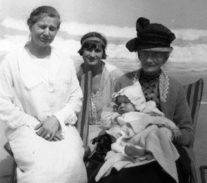 Ruth, Ethel, Mer (Ruth's mother), and the first grandson.